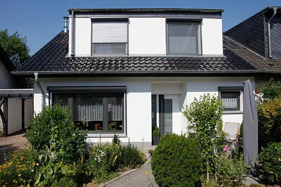 Neues Fenster mit Rollladen von innen
