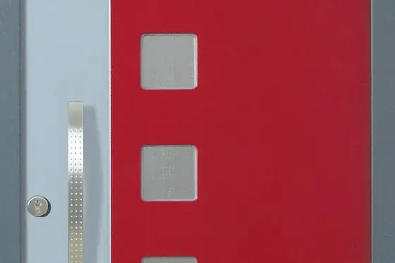 Haustür mit Oberlicht über dem Türblatt