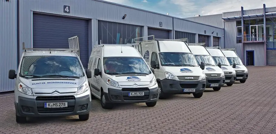 Montagearbeiten an einer Anlage durch das Kuntze-Montageteam