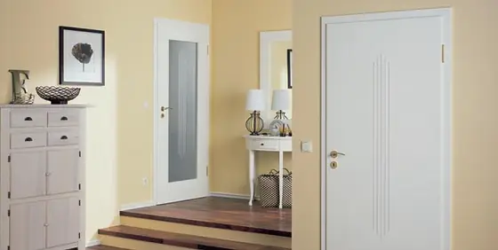 Türsituation im sanierten Altbau